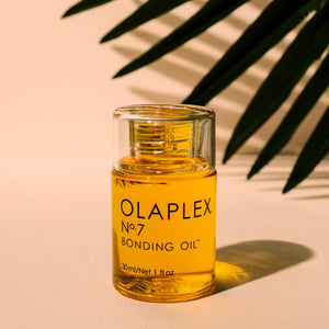 How to Bond with your No.7: Uses for Olaplex No.7 Bonding Oil